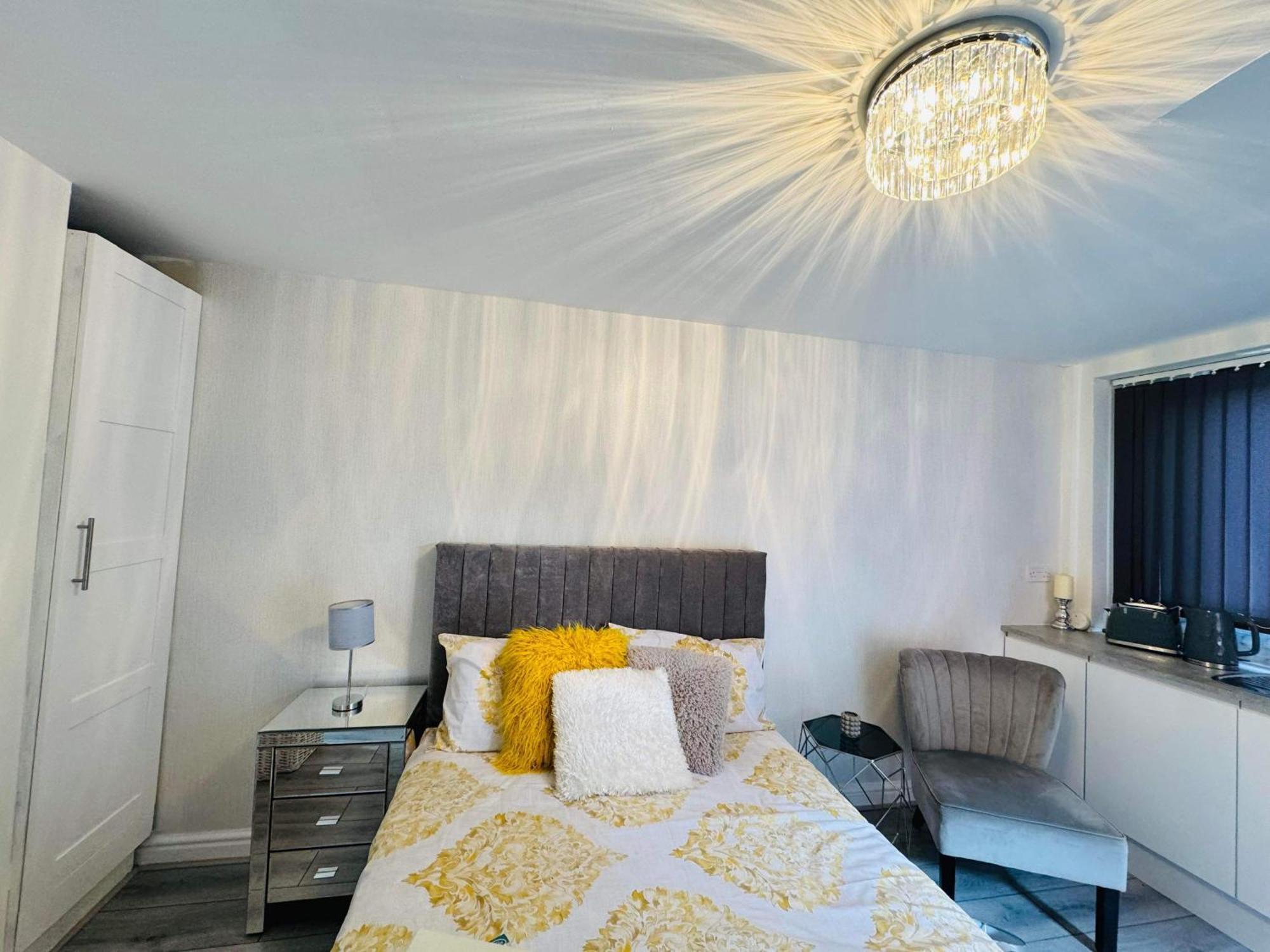 Private Guest House/Annexe Salford  Exterior foto